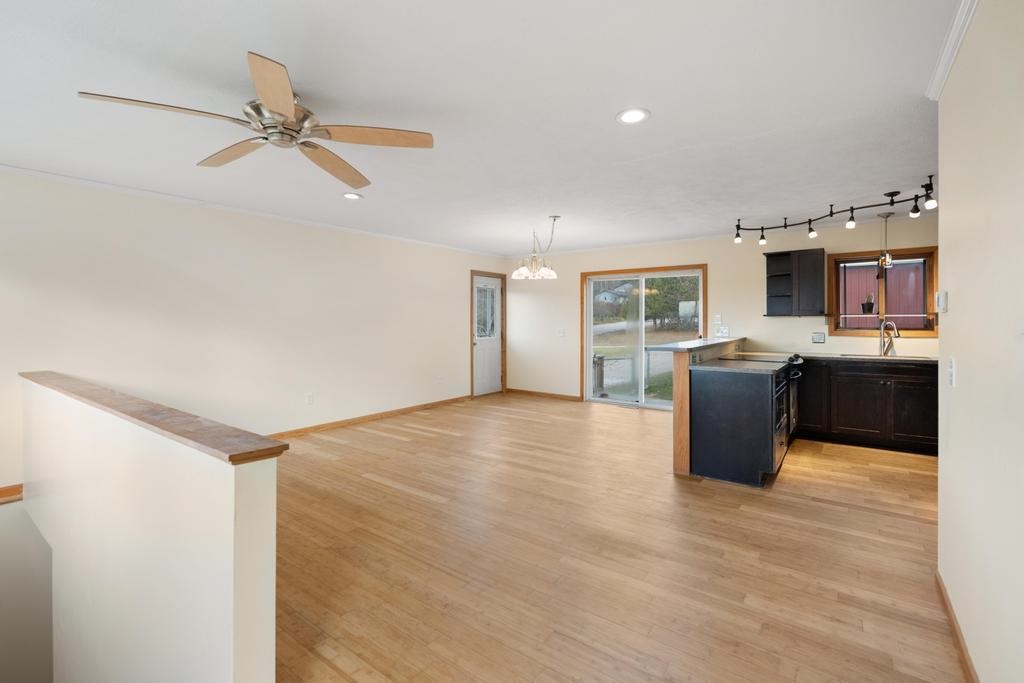 3082 Jensen Road