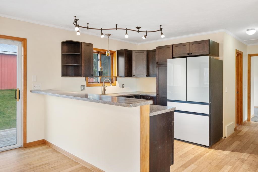 3082 Jensen Road