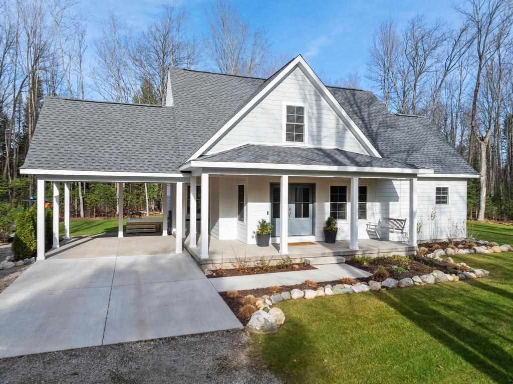 636 Franklin Estates Drive