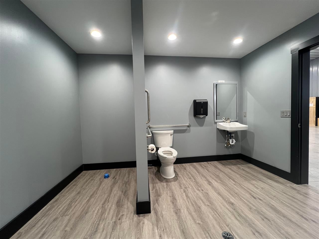 8932 Moeller Unit: 19