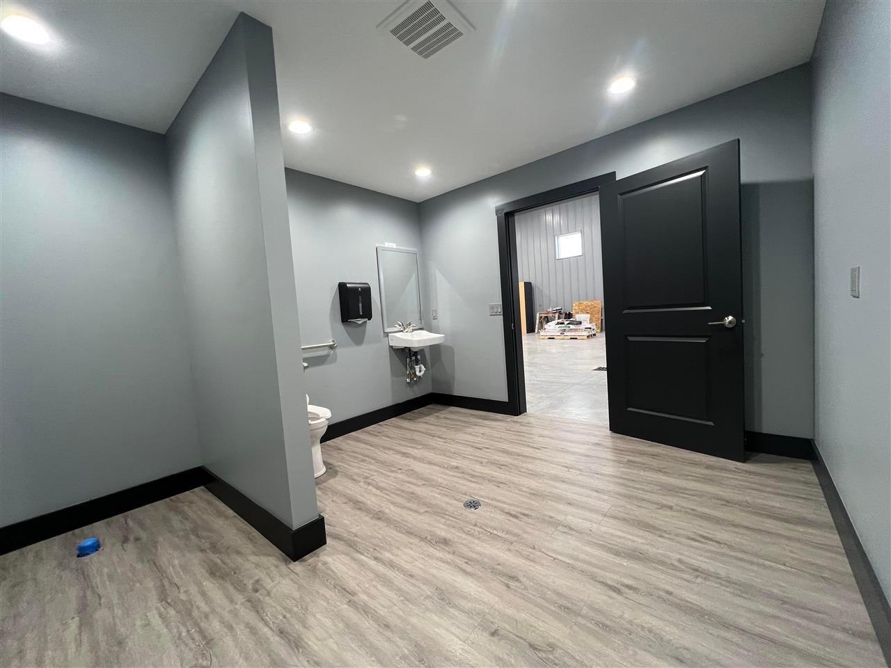 8932 Moeller Unit: 19