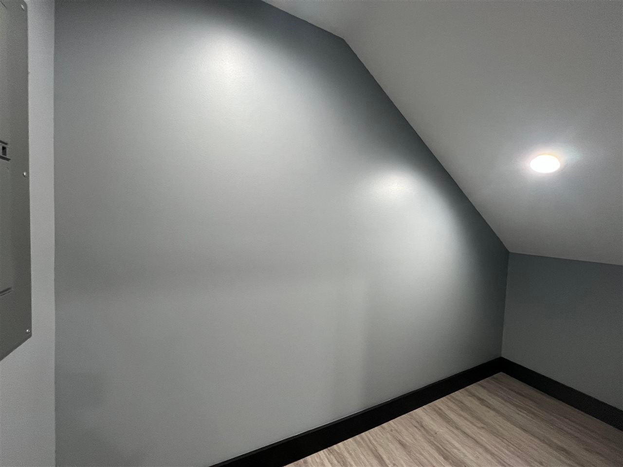 8932 Moeller Unit: 19