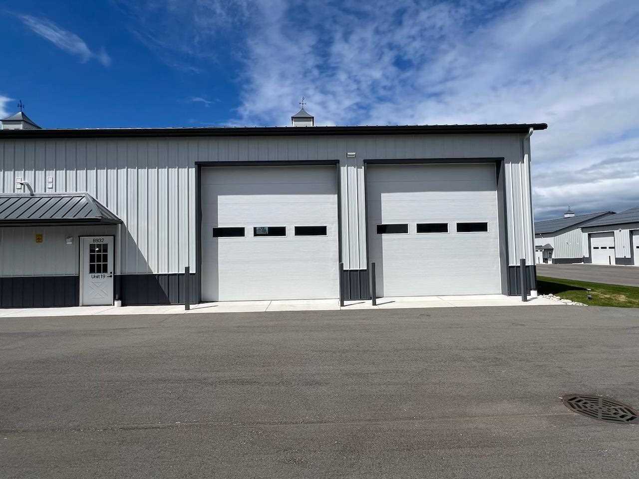8932 Moeller Unit: 19