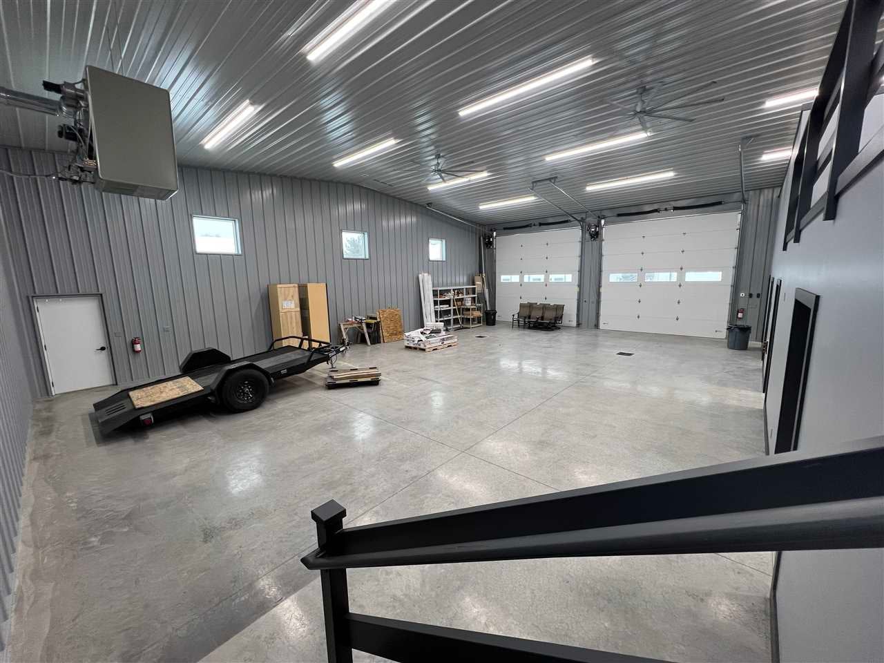 8932 Moeller Unit: 19
