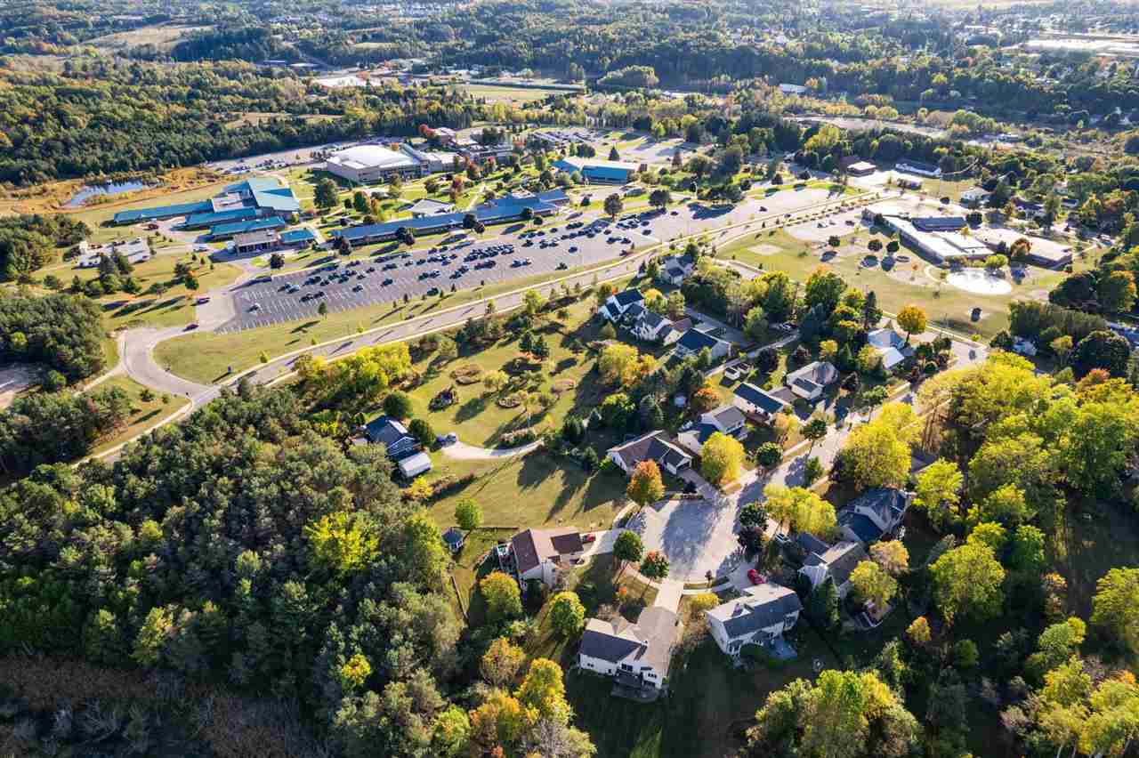 524 College View Drive Unit: 5