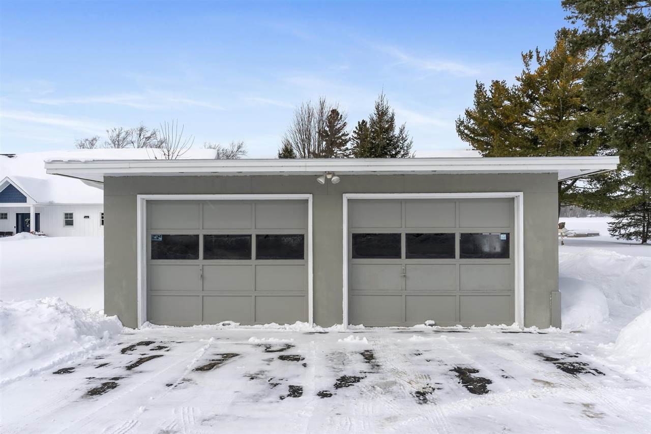 8097 Channel Road