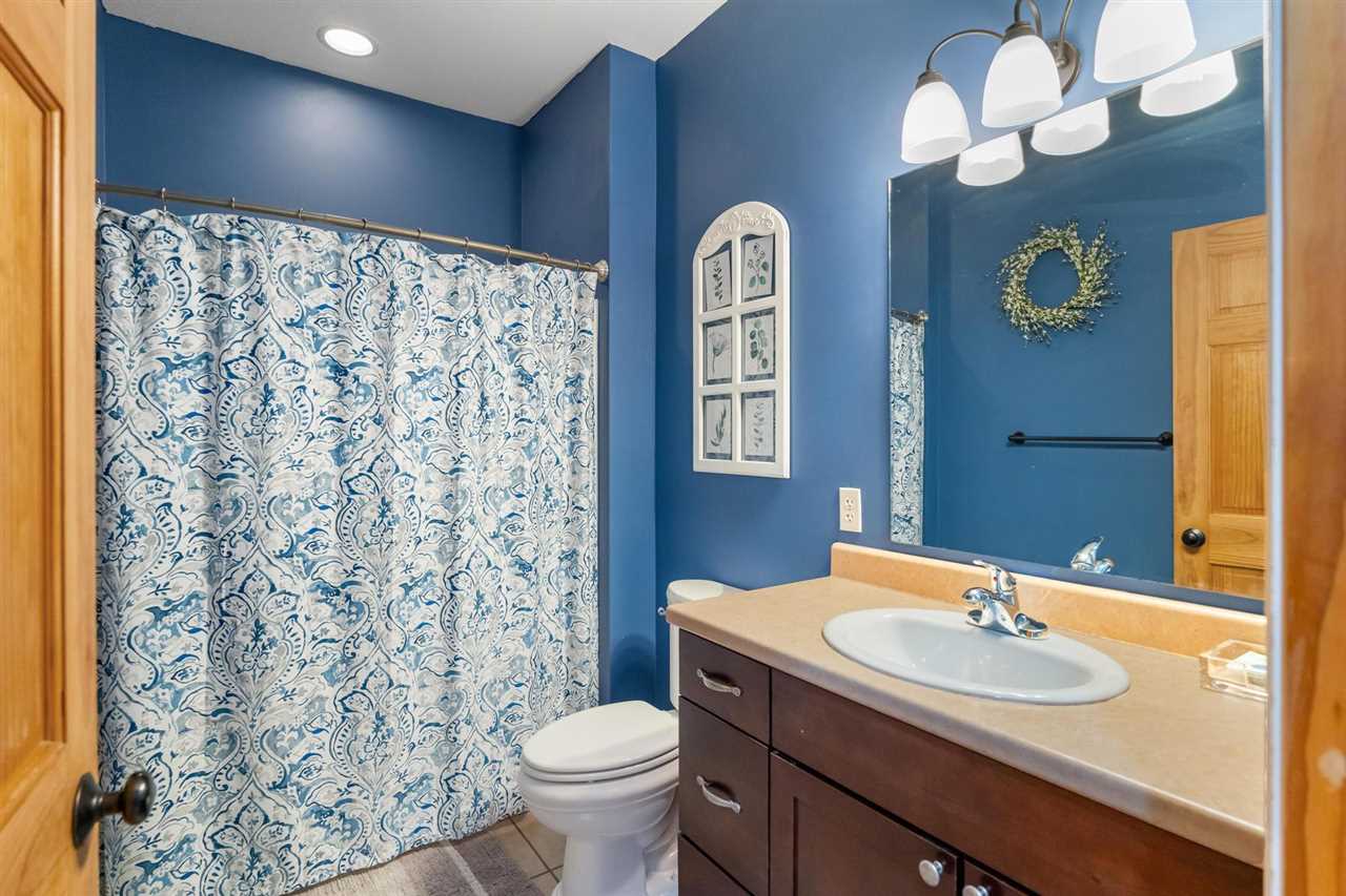 1593 Penny Lane