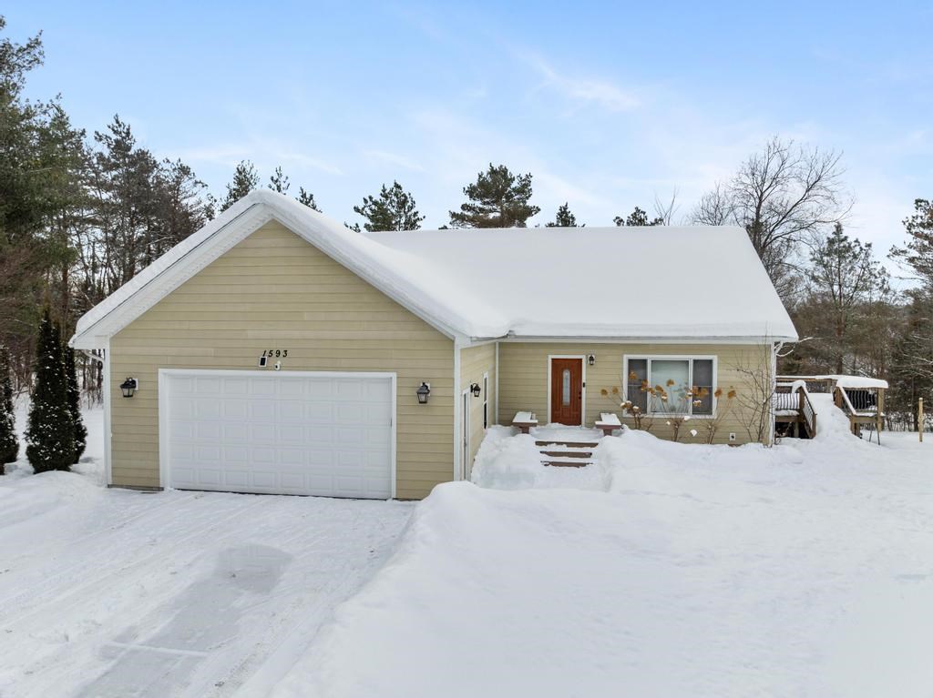 1593 Penny Lane