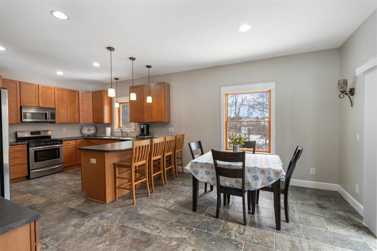 1593 Penny Lane