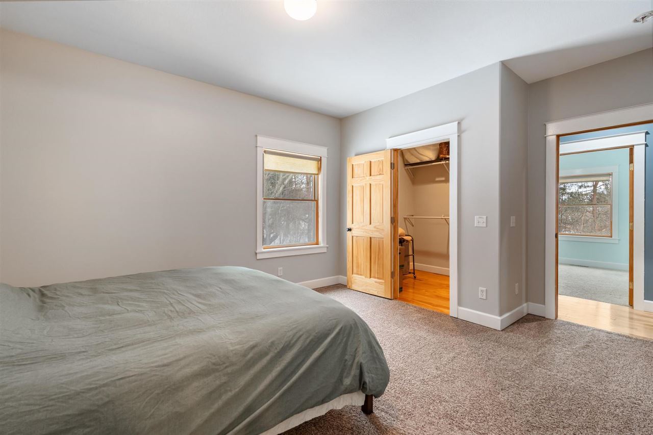 1593 Penny Lane