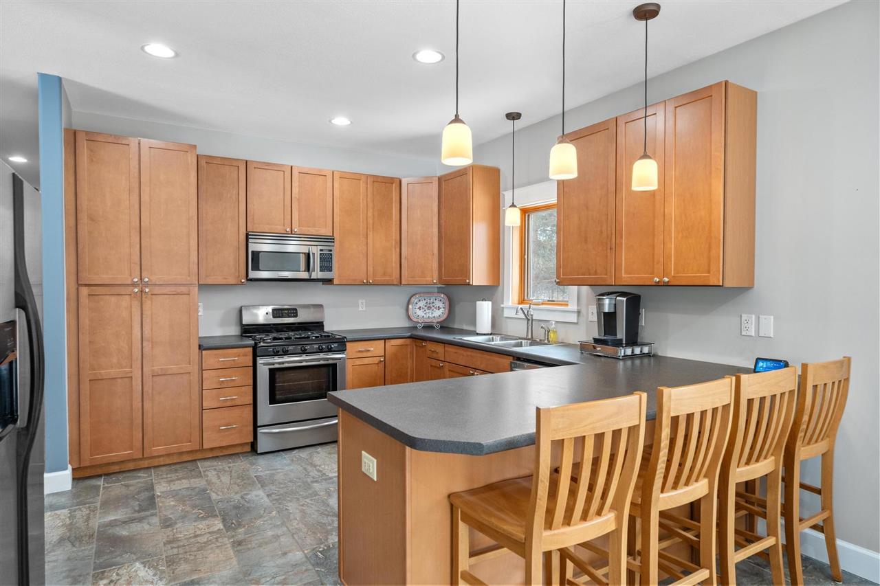 1593 Penny Lane