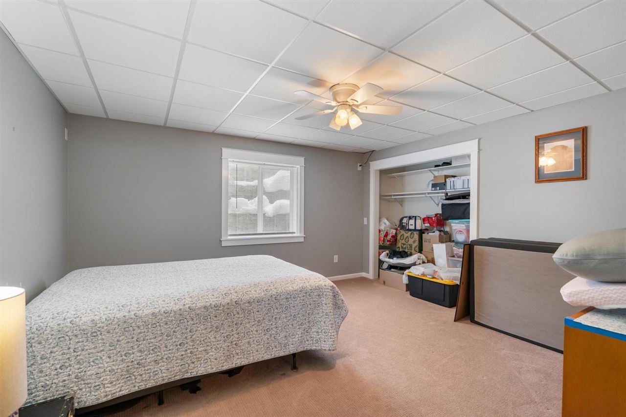 1593 Penny Lane