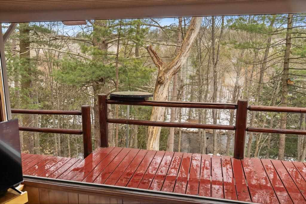 8337 Sturgeon Valley Drive
