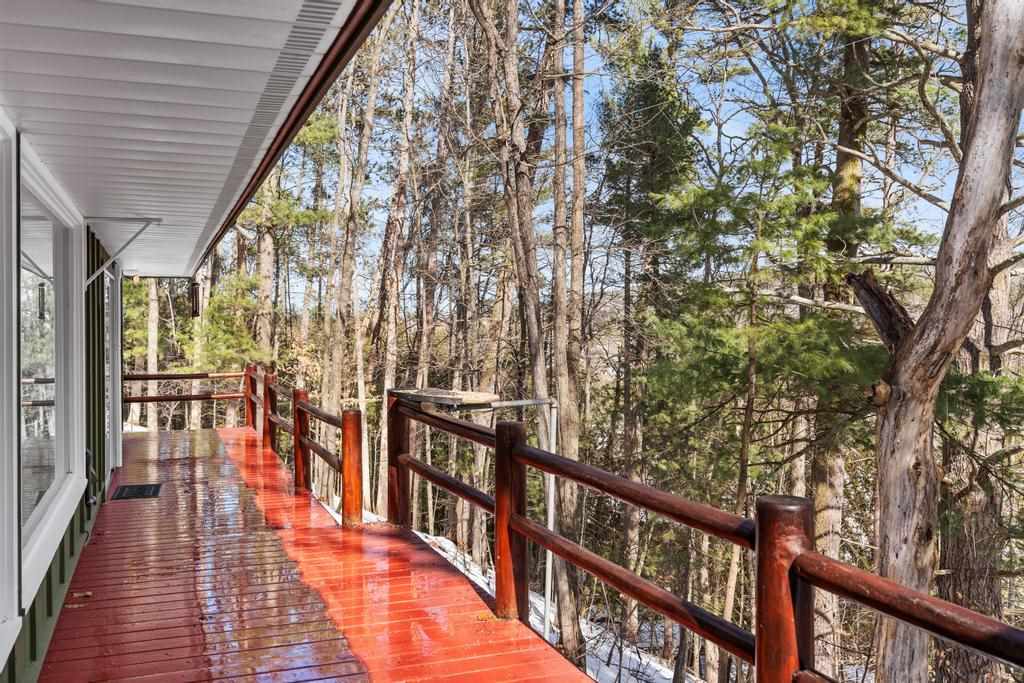 8337 Sturgeon Valley Drive