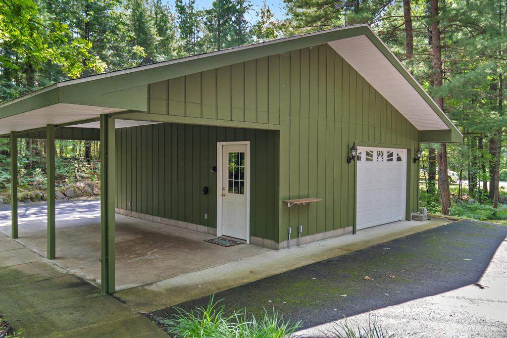 8337 Sturgeon Valley Drive