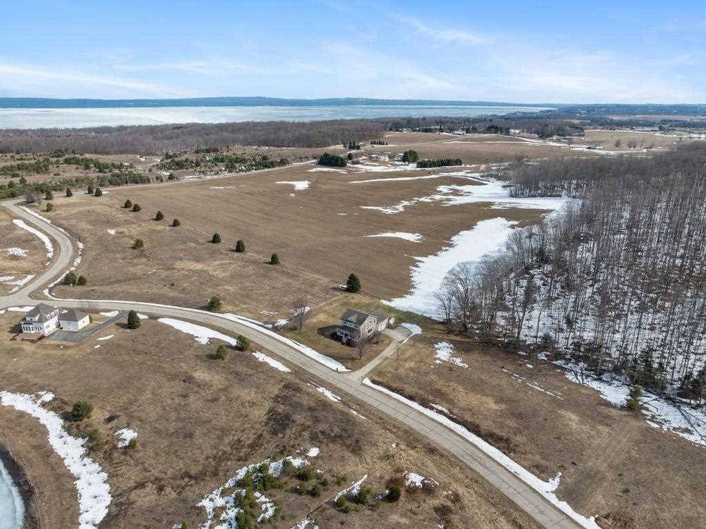 2245 Countryside Lane