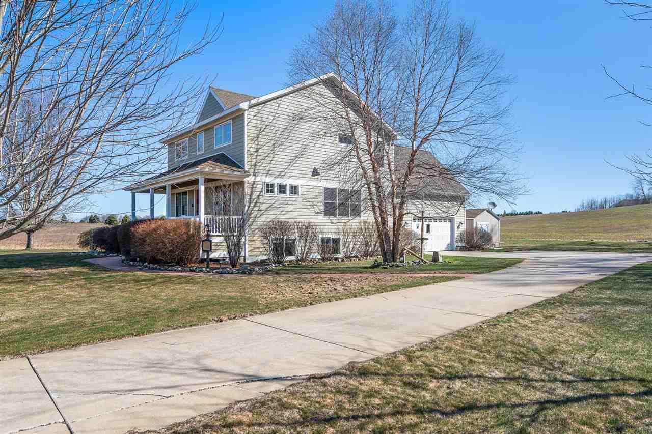 2245 Countryside Lane
