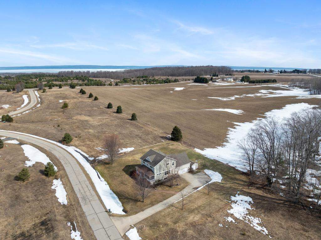 2245 Countryside Lane