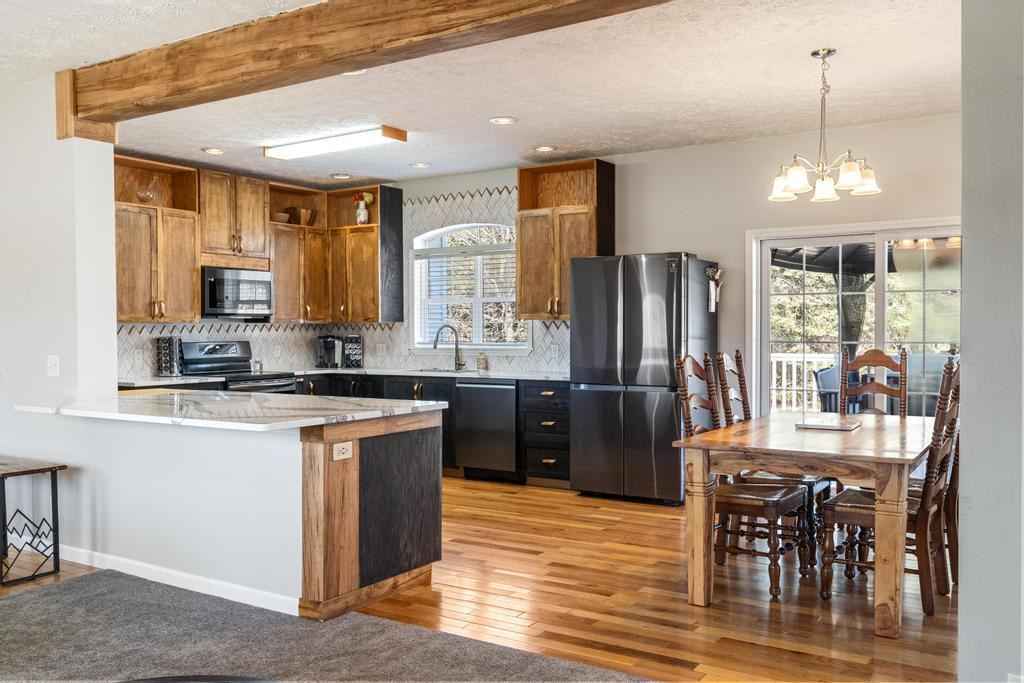 05095 Castleview Drive