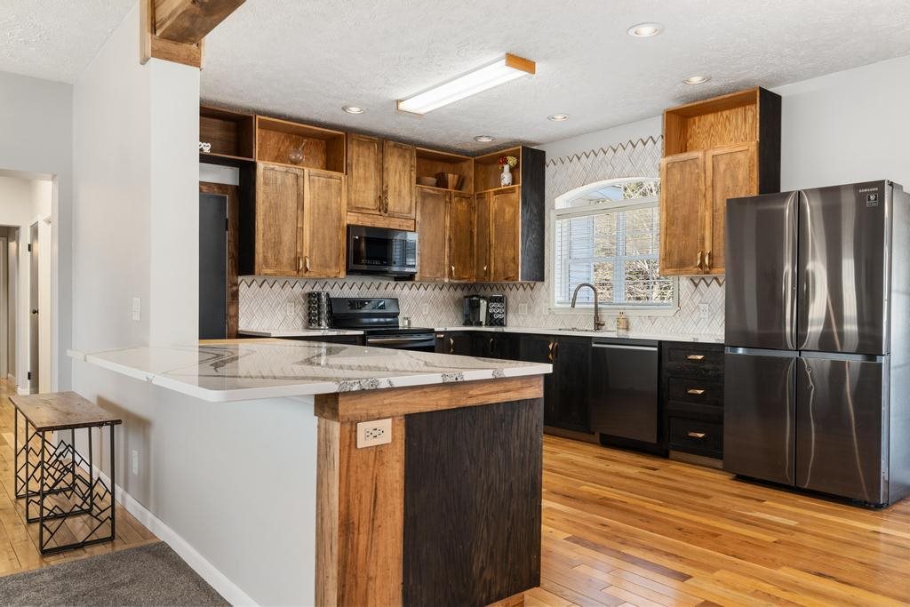 05095 Castleview Drive