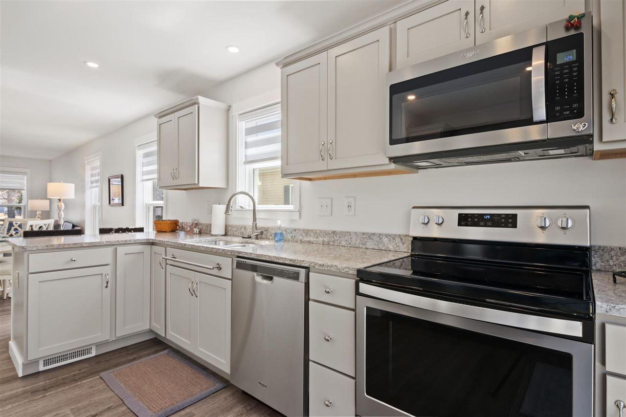106 Peppervine Place
