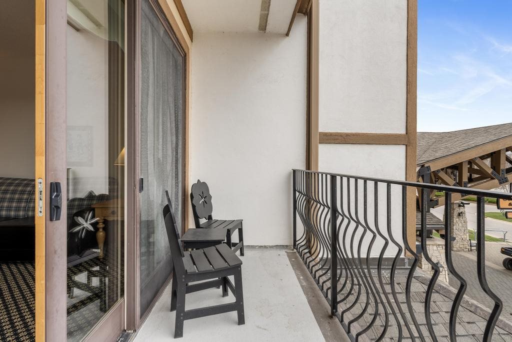 2780 Boyne Mountain, Rms 231 & 233 Road Unit: 58