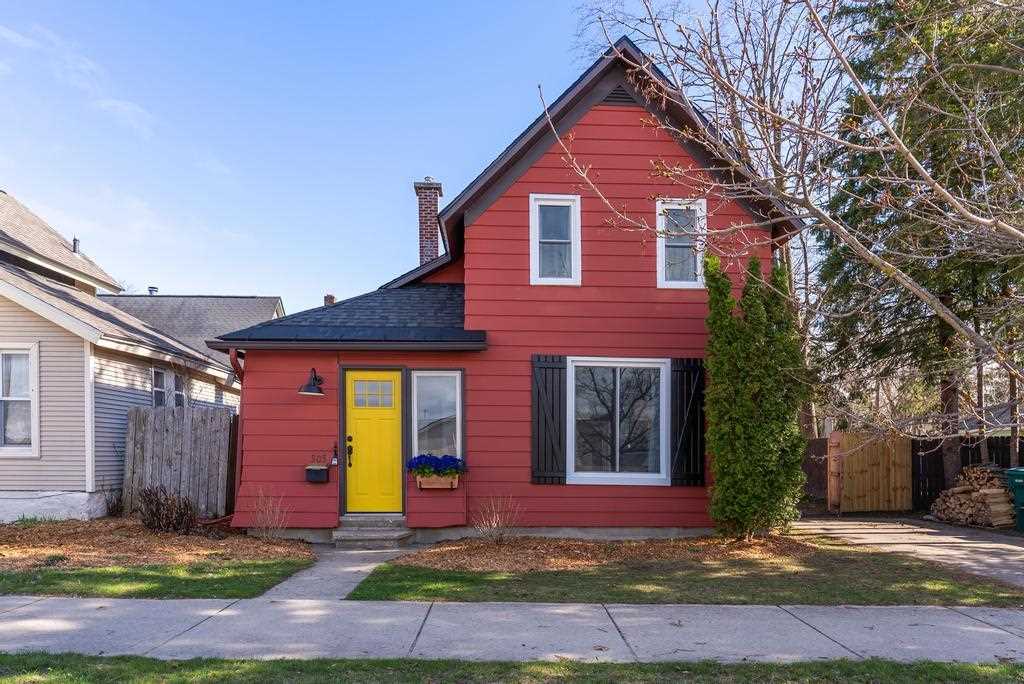 305 Madison Street
