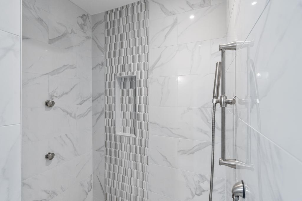 807 Fairways Drive Unit: 2