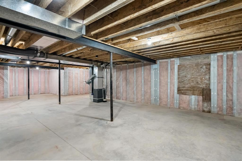 807 Fairways Drive Unit: 2