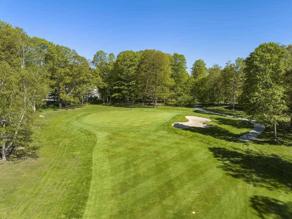 807 Fairways Drive Unit: 2