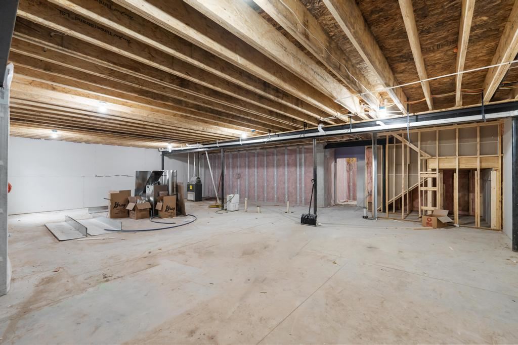 809 Fairways Drive Unit: 17