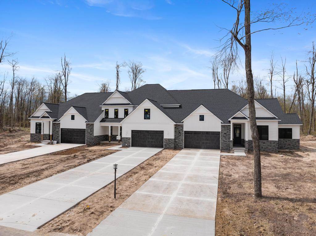 809 Fairways Drive Unit: 17