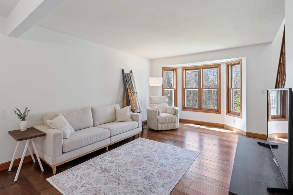2500 Hemlock Lane