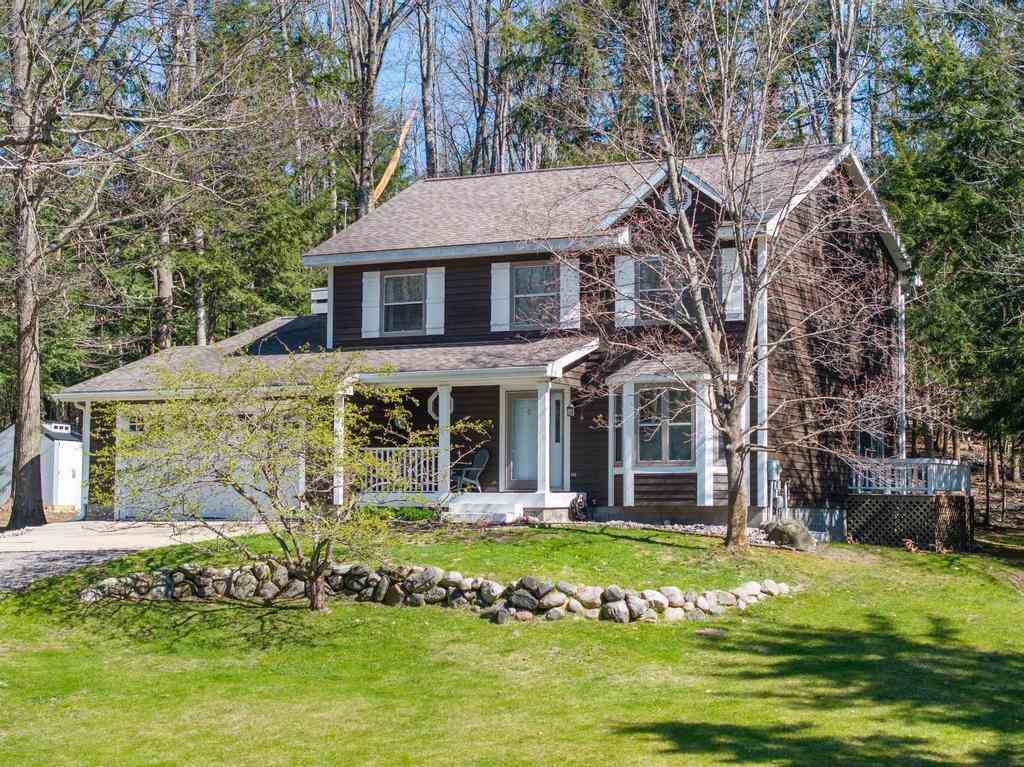 2500 Hemlock Lane