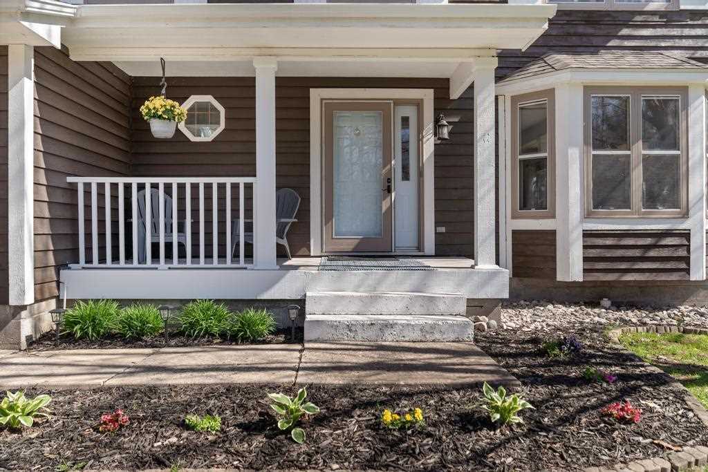 2500 Hemlock Lane