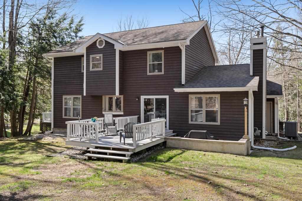 2500 Hemlock Lane
