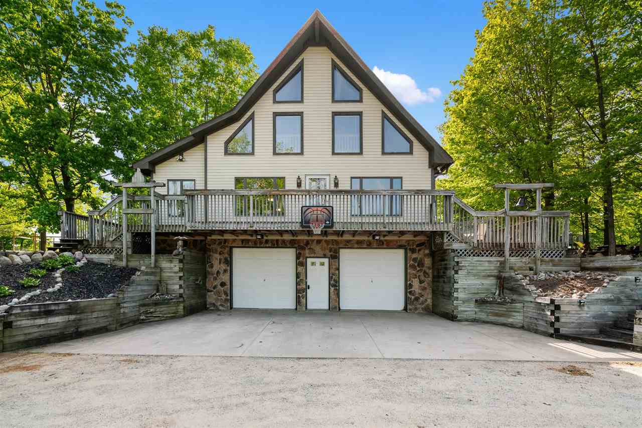 10370 Boyne City Rd Road