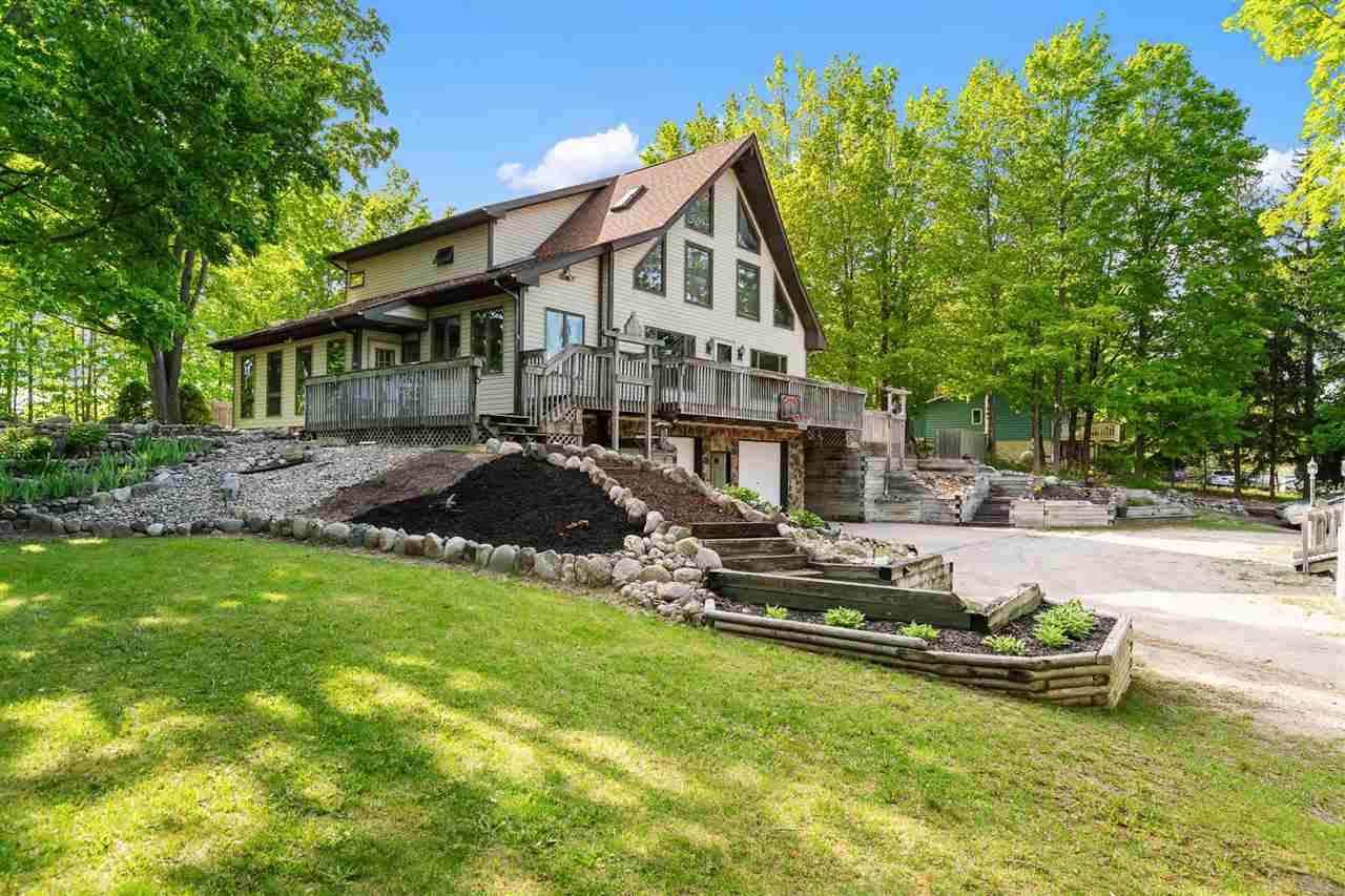 10370 Boyne City Rd Road