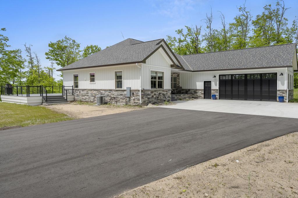 7524 Stutsmanville Road