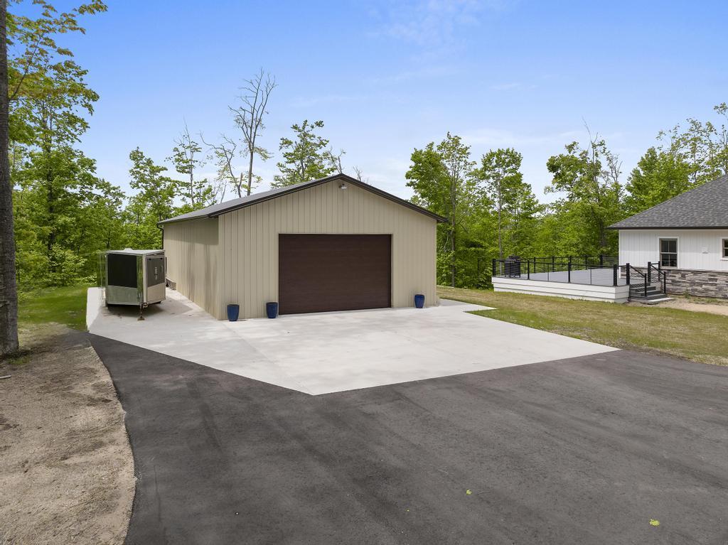 7524 Stutsmanville Road