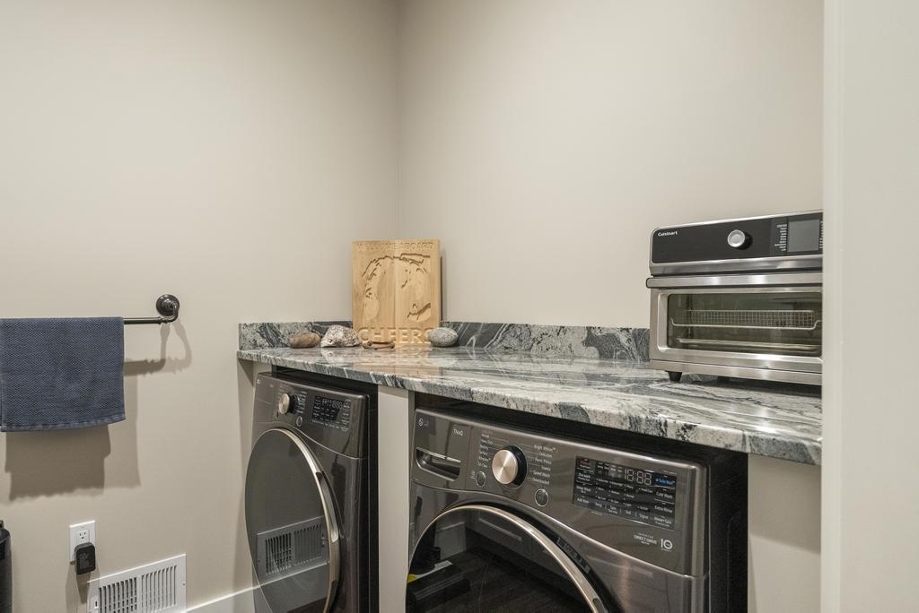 7524 Stutsmanville Road