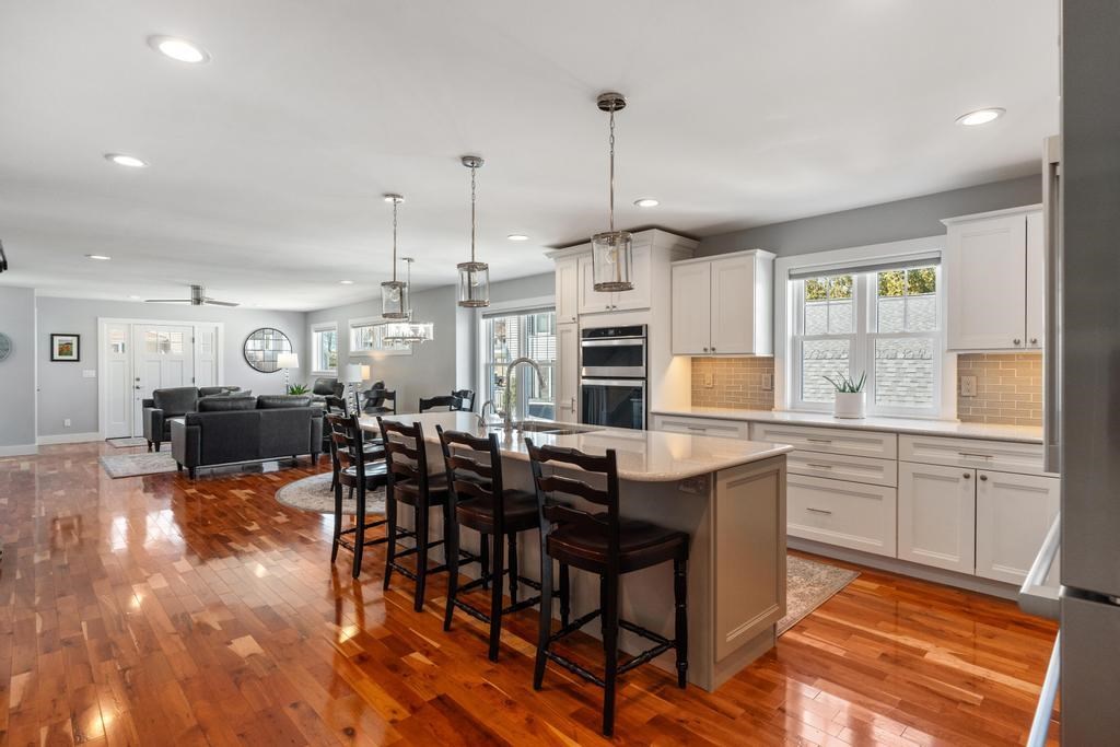 135 Beaubien Avenue