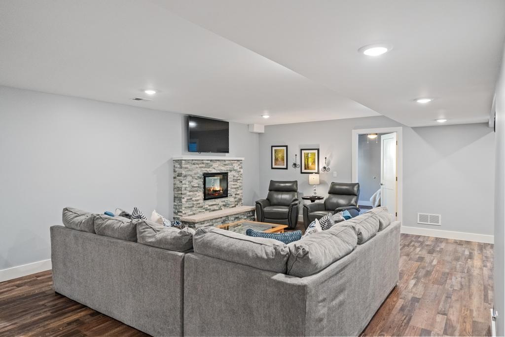 135 Beaubien Avenue