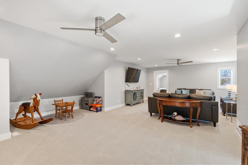 135 Beaubien Avenue