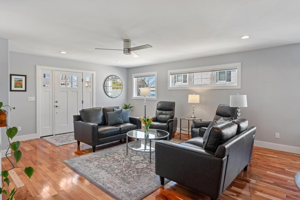 135 Beaubien Avenue