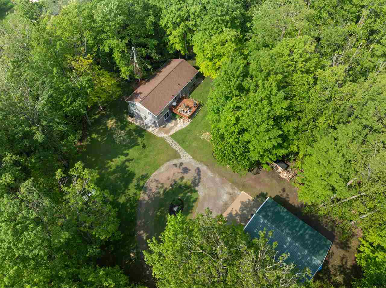8516 Major Douglas Sloan Road