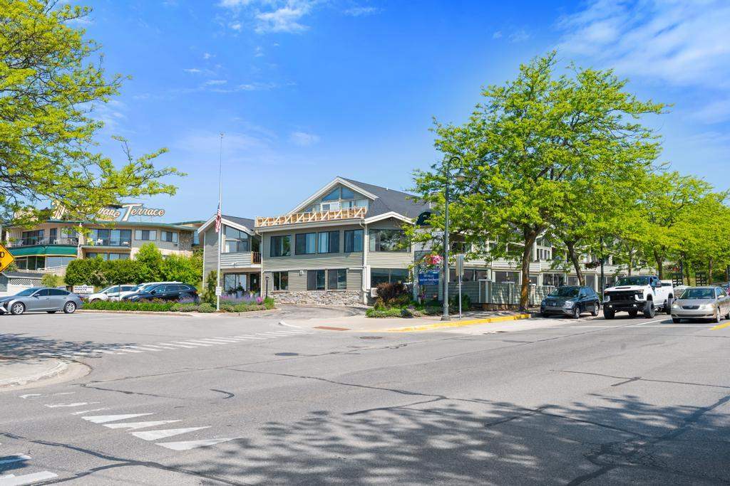 101 Michigan Avenue Unit: 107