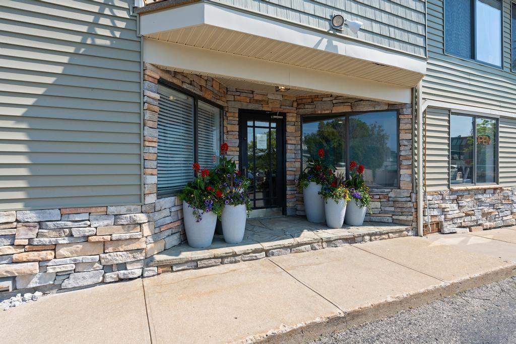 101 Michigan Avenue Unit: 107