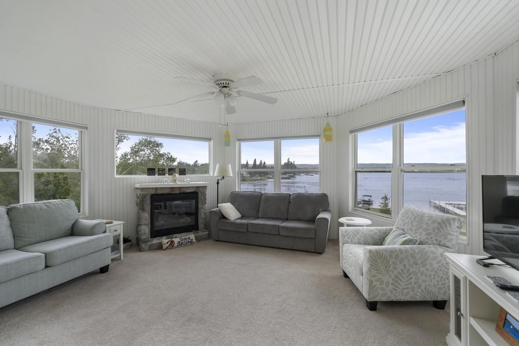 5177 Graham Road