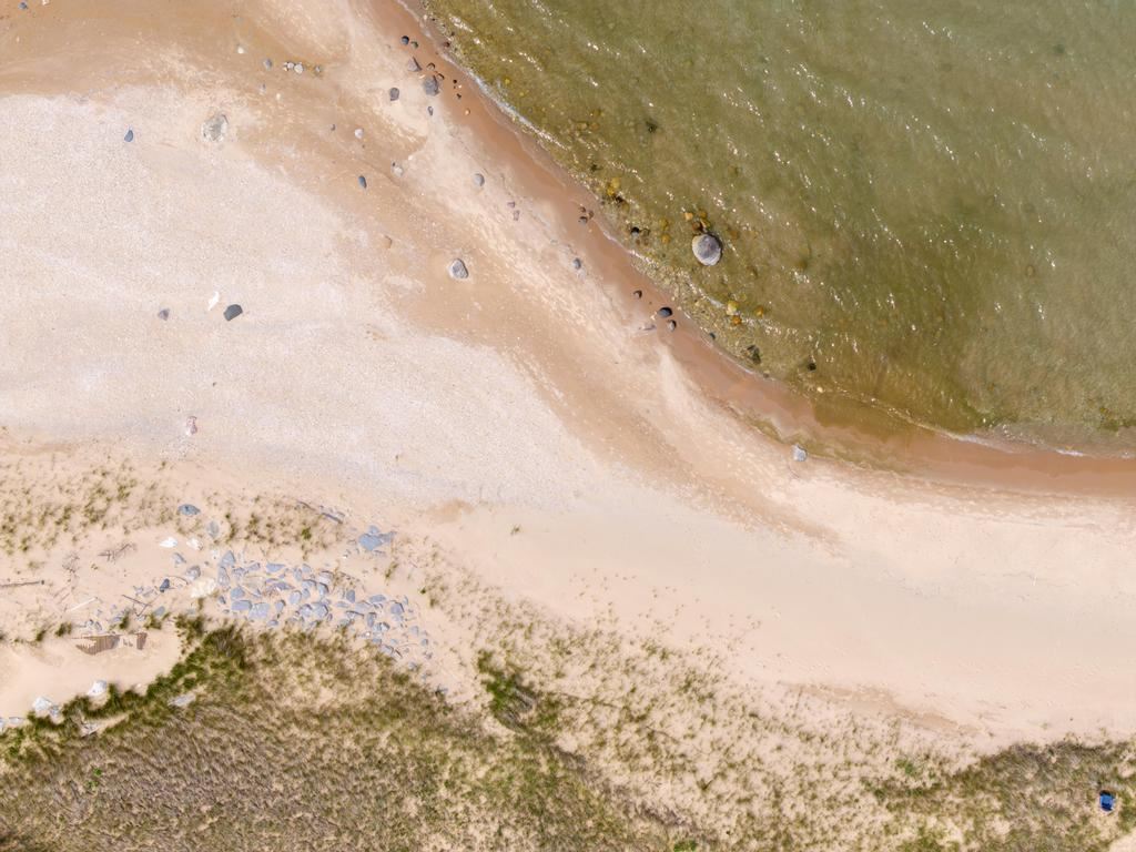 3645 Sturgeon Bay Shore Trail